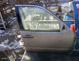Дверь передняя правая для MERSEDESBENZ W210 E 95-00г  запчасти бу