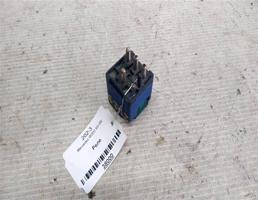 Реле для Mercedes-Benz C-класс W202/S202 (1993—1997)  запчасти бу