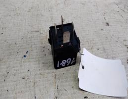 Реле для Mercedes-Benz A-класс W168 (1997—2001)  запчасти бу