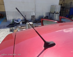 Антенна с крыши для Peugeot 3008 I рестайлинг (2013—2016)  запчасти бу