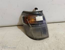 Указатель поворота правый белый для Mitsubishi Pajero II рестайлинг (1997—2004)  запчасти бу