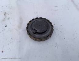 Крышка маслозаливной горловины для Daewoo Nexia I (1995—2008)  запчасти бу