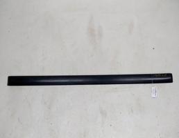 Молдинг двери передней левой для Hyundai Grace I (1986—2004)  запчасти бу