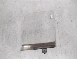 Стекло двери передней левой для VOLKSWAGEN Golf Mk2 (1983—1992)  запчасти бу