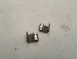 Направляющая стекла двери для Land Rover Defender I рестайлинг (2007—2016)  запчасти бу