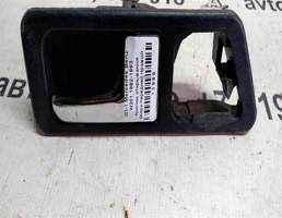 Крючок двери передней правой для Mercedes-Benz 190 (W201) W201 (1982—1993)  запчасти бу