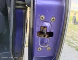 Замок двери сдвижной для Toyota Lite Ace Noah I рестайлинг (1998—2001)  запчасти бу