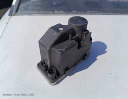 Компрессор вакуумный центрального замка для Mercedes-Benz 190 (W201) W201 (1982—1993)  запчасти бу