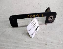 Накладка ручки наружней передней левой для Audi 80 B4 (1991—1996)  запчасти бу