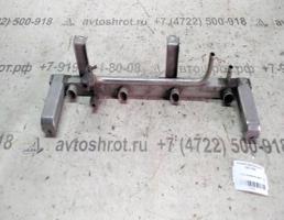 Рампа топливная для Opel Ascona C (1981—1988)  запчасти бу