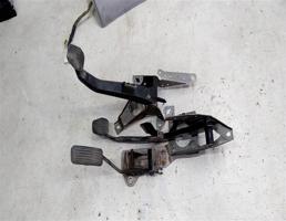 Педальный узел в сборе для Mazda 3 BK (2003—2006)  запчасти бу