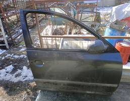 Дверь передняя правая для VOLKSWAGEN Passat B5 (1996—2001)  запчасти бу