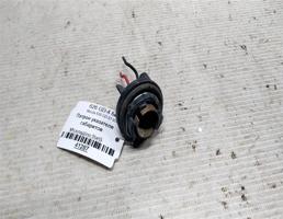 Патрон указателя габарита для Mazda 626 GD (1987—1996)  запчасти бу