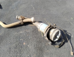 Горловина топливного бака для Jeep Cherokee III (2001—2004)  запчасти бу