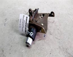 Кнопка открывания багажника личинка для Audi 100 C3 (1982—1988)  запчасти бу