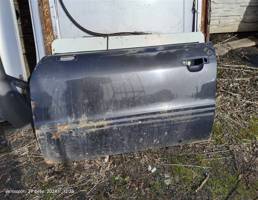 Дверь передняя левая для Audi 80 B3 (1986—1991)  запчасти бу