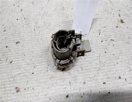 Патрон заднего вунтреннего фонаря для Audi 80 B3 (1986—1991)  запчасти бу