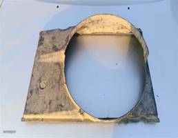 Диффузор вентилятора ДВС для Toyota Crown S130 (1987—1999)  запчасти бу