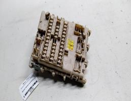 Блок предохранителей для Nissan Maxima A33 (1999—2006)  запчасти бу