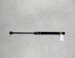 Амортизатор двери багажника для Opel Kadett E (1984—1989)  запчасти бу