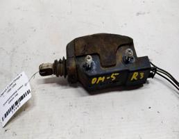 Актуатор замка двери задней для Opel Omega A (1984—1994)  запчасти бу