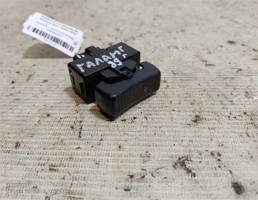 Кнопка стеклоочистителя переднего для Mitsubishi Galant VI (1987—1992)  запчасти бу