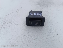 Кнопка обогрева стекла заднего для Toyota Chaser X80 (1988—1992)  запчасти бу