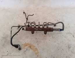 Рампа топливная км-т для Land Rover Defender I рестайлинг (2007—2016)  запчасти бу