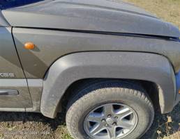Крыло переднее правое для Jeep Cherokee III (2001—2004)  запчасти бу