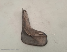 Брызговик передний левый для Ford Focus III (2011—2015)  запчасти бу