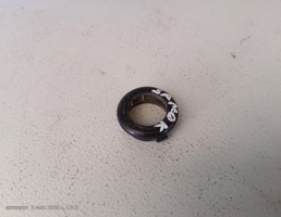 Рамка личинки двери багажника для Land Rover Defender I (1983—2007)  запчасти бу