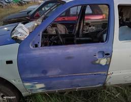 Дверь передняя левая для VOLKSWAGEN Golf Mk3 (1991—2000)  запчасти бу