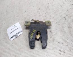 Замок багажника для Audi 100 C3 (1982—1988)  запчасти бу