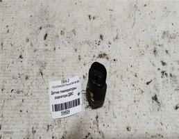 Датчик температуры радиатора ДВС для VOLKSWAGEN Passat B4 (1993—1997)  запчасти бу