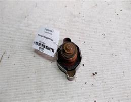 Крышка радиатора для Toyota Corolla VI (1987—1993)  запчасти бу