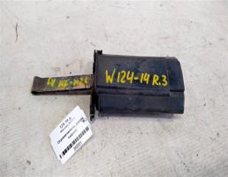 Ограничитель двери задней для Mercedes-Benz E-класс W124/S124/C124/A124 (1984—1997)  запчасти бу