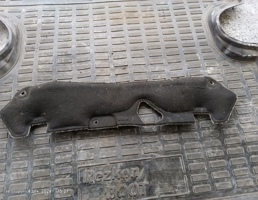 Обшивка капота для Peugeot 107 I рестайлинг (2009—2012)  запчасти бу