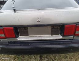Бленда крышки багажника (накладка) для Toyota Carina II Т170 87-93г  запчасти бу