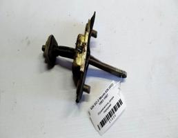 Ограничитель двери передней для Mazda 626 GC (1982—1987)  запчасти бу