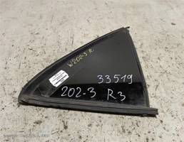Стекло двери задней правой (форточка) для Mercedes-Benz C-класс W202/S202 (1993—1997)  запчасти бу