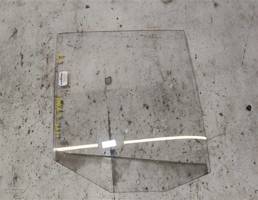 Стекло двери задней правой для VOLKSWAGEN Polo III (1994—2002)  запчасти бу