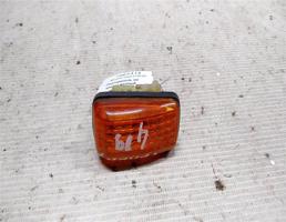 Повторитель на крыло желтый для Mitsubishi Galant VI (1987—1992)  запчасти бу