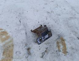 Кронштейн бачка ГУРа для Renault Logan II (2012—2018)  запчасти бу