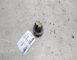 Патрон заднего фонаря для Mercedes-Benz S-класс W220 (1998—2005)  запчасти бу