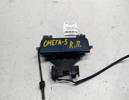 Ручка двери наружная передней правой для Opel Omega A (1984—1994)  запчасти бу