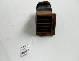 Дефлектор торпедо правый для BMW 7 серия E38 (1994—1998)  запчасти бу