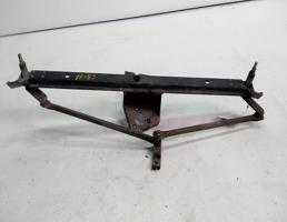 Трапеция стеклоочистителя для Audi 100 C3 (1982—1988)  запчасти бу