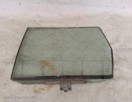 Стекло двери задней левой для VOLKSWAGEN Passat B3 (1988—1993)  запчасти бу