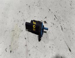 Насос омывателя для VOLKSWAGEN Passat B5 (1996—2001)  запчасти бу