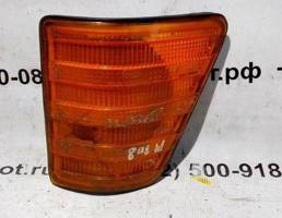 Указатель поворота левый желтый для Mercedes-Benz T1 I (1977—1995)  запчасти бу